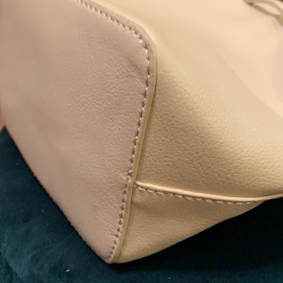 J Crew bucket crossbody - Picture 5 of 10